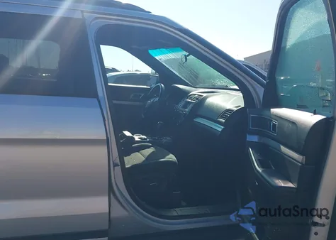 2017 Ford Explorer Xlt из США, поврежденный, VIN 1FM5K7D88HGB18918